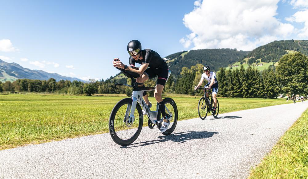 ZWEITER PLATZ FÜR ÖSTERREICHERIN LISA PERTERER UND DEUTSCH-BRITISCHE SIEGE BEIM AUSVERKAUFTEN IRONMAN 70.3 2025 IN ZELL AM SEE-KAPRUN