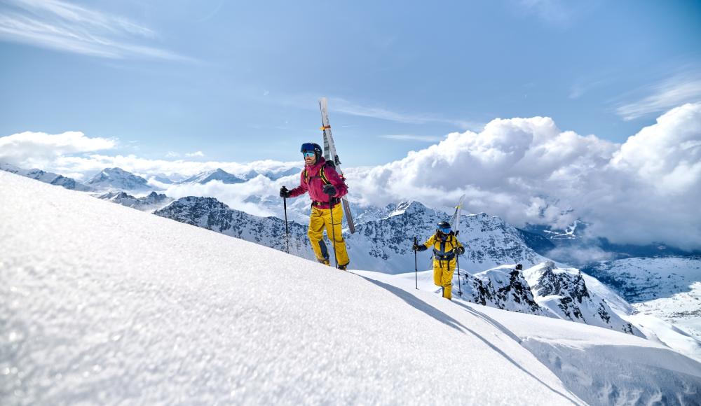La Sportiva Sender: Der neue Freetouring-Skischuh für starke Abfahrten und effiziente Aufstiege