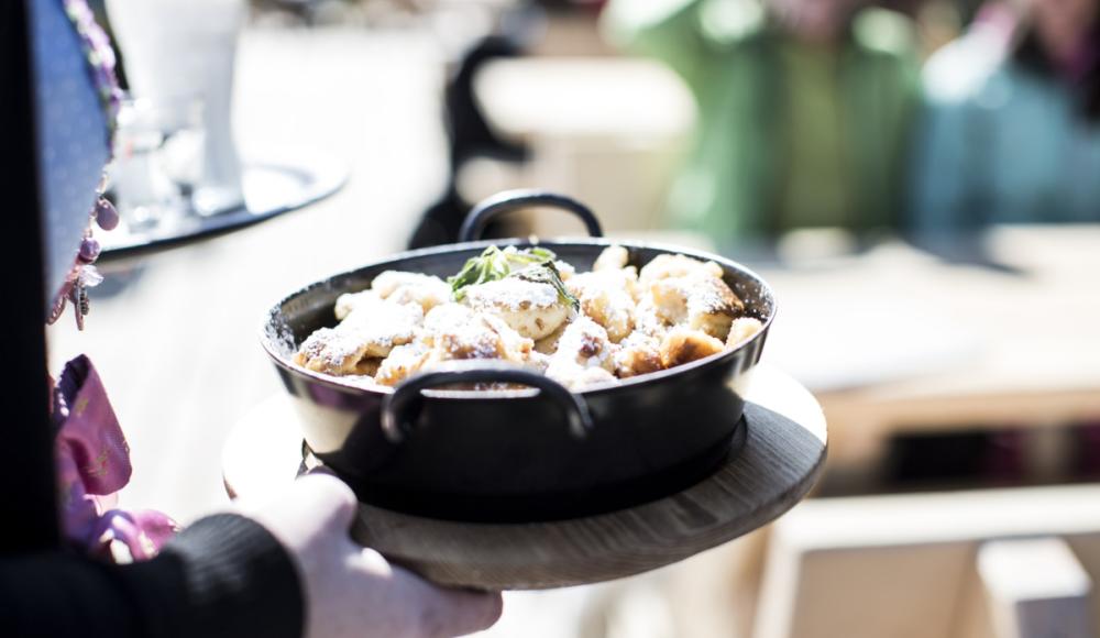 Frauenpower im Powder-Paradies - dein Freeride- und Skitouren-Geheimtipp in Tirol: das Women's Winter Camp im Pitztal 