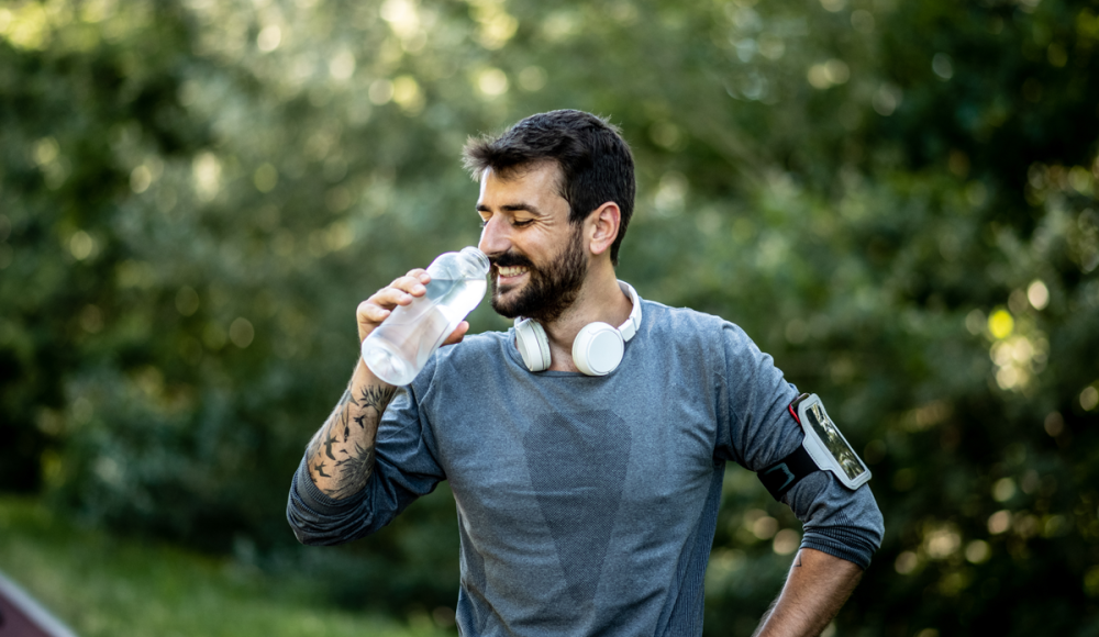 Mehr als nur Zucker: Kohlenhydrat-Drinks und der Unterschied zwischen isoton und hypoton