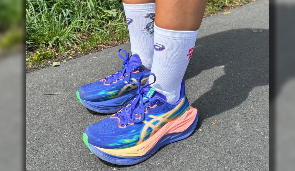 Vollständig ausgerüstet von ASICS - Veronika testet Laufschuh und Outfit