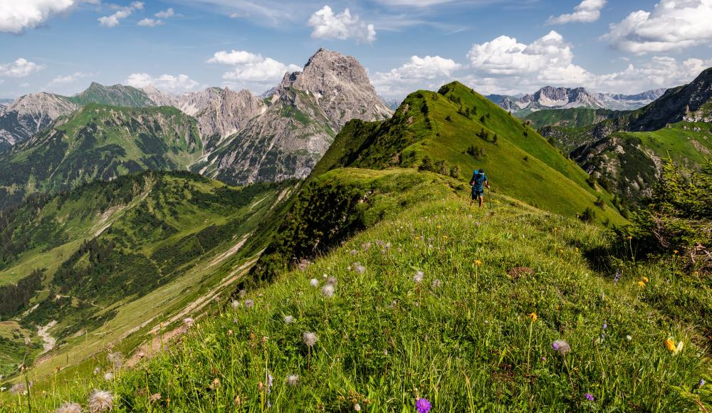 Gemeinsam Wandern beim "Hike the Valley" im Kleinwalsertal vom 05. bis 10. Oktober 2026