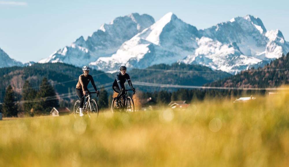 Warum der Herbst die beste Zeit zum Graveln in der Zugspitz Region ist