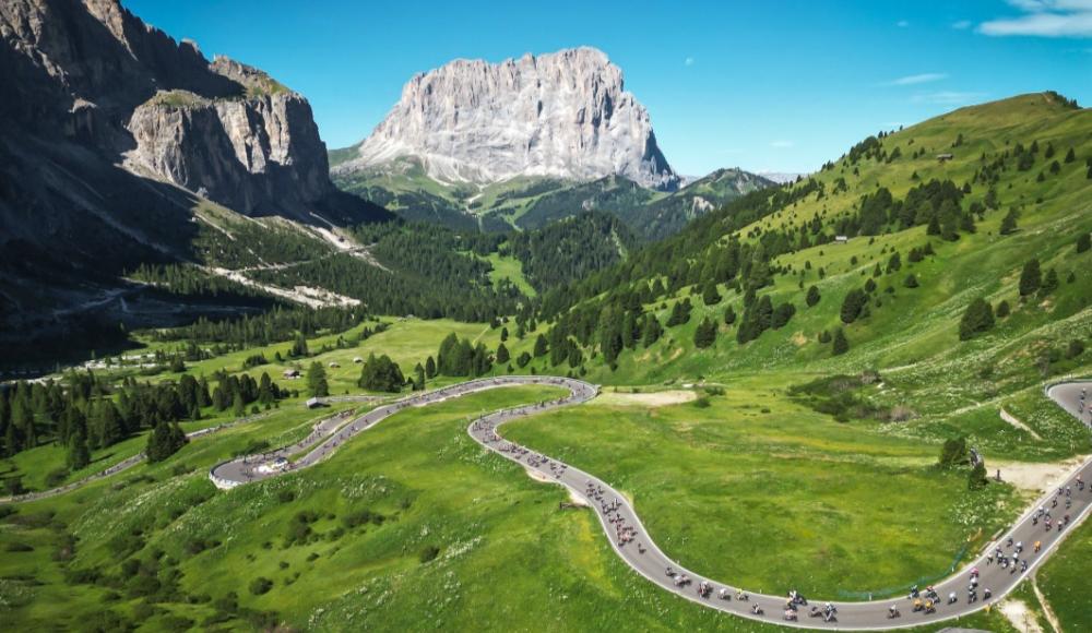 Purer Radsportgenuss in den Dolomiten: SPORTaktiv bei der Maratona dles Dolomites 2026