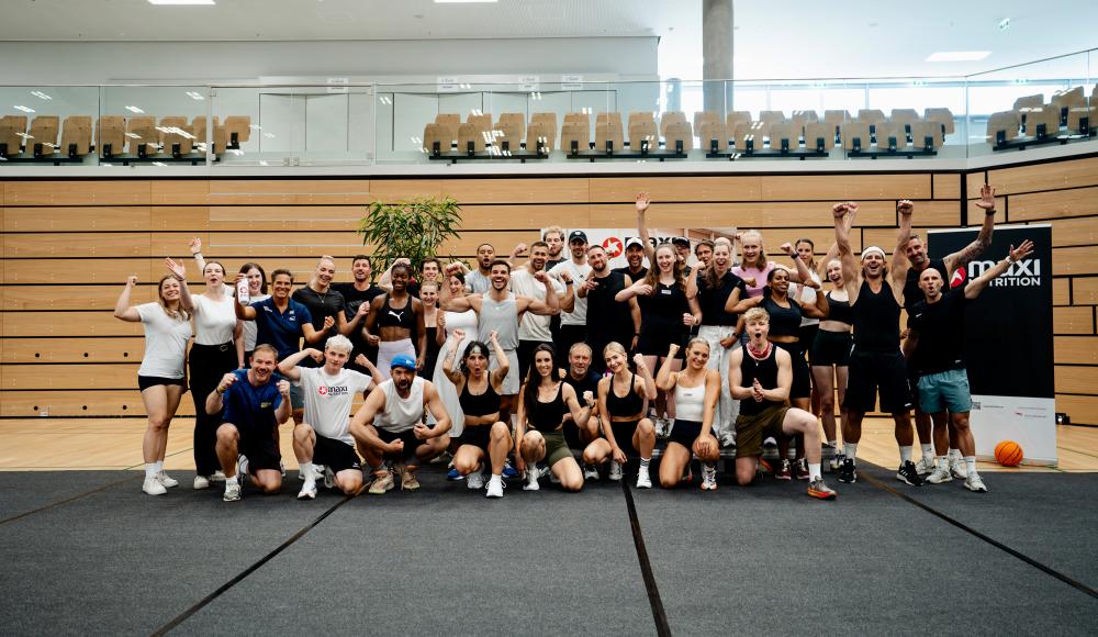 Nachwuchsförderung als langfristiges Ziel Die Sportchallenge ist Teil des Engagements von MaxiNutrition für den österreichischen Nachwuchssport. Seit der Gründung der MaxiNutrition Nachwuchsklasse im Jahr 2024 unterstützt die Marke junge Athlet nicht nur mit Sporternährung, sondern auch durch Vernetzung, Sichtbarkeit und den Austausch mit erfahrenen Spitzensportler. „Unsere Nachwuchsklasse zeigt jedes Jahr aufs Neue, wie viel Potenzial in Österreichs jungen Athlet steckt. Die Sportchallenge bietet ihnen d