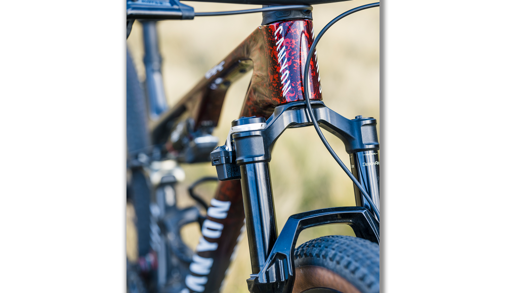 Canyon Lux World Cup CFR Ltd.: Automatische Federung für den XC-Rennsport