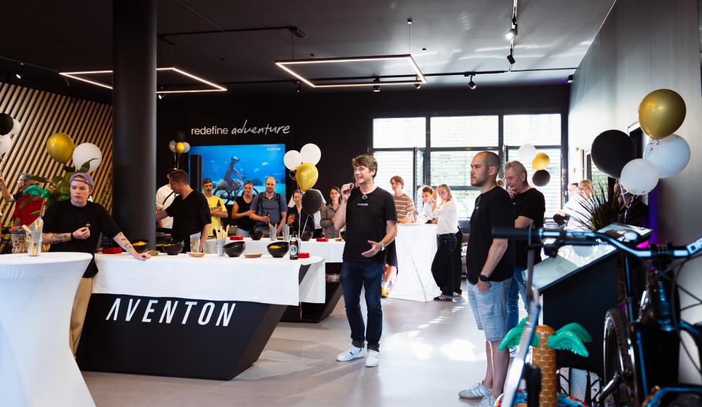 Aventon eröffnet ersten Flagship-Showroom in Deutschland