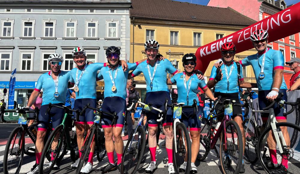 Carinthia200 feiert spektakuläre Premiere: Knapp 2.000 Rennradfans erobern Kärnten