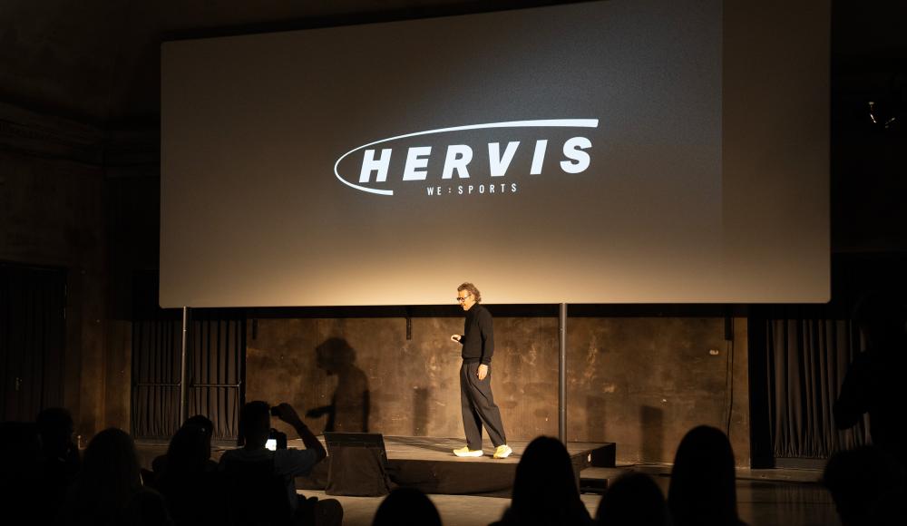 Neuaufstellung bei HERVIS: Sporthändler präsentiert neue Strategie „WE : SPORTS“