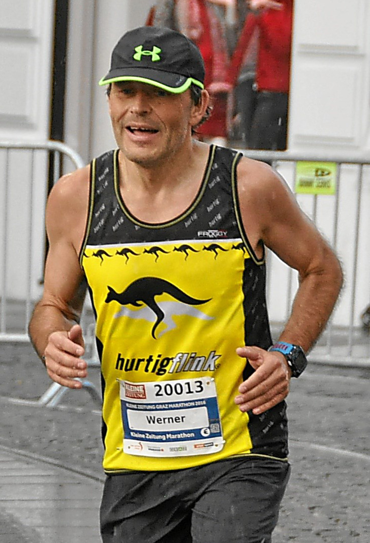 Der Graz Marathon ist Werner Krugs Heimrennen. 2016 blieb der Fotograf zum ersten Mal unter 3 Stunden. / Bild: Graz Marathon / Horst Viertbauer